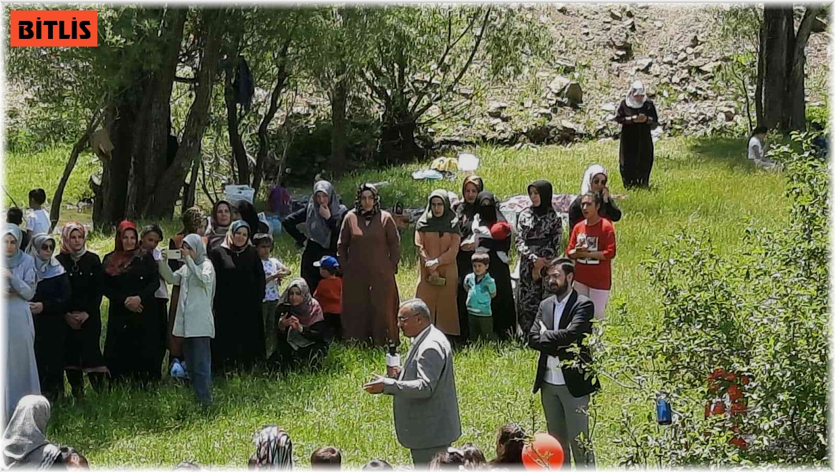 Kur'an kursunda eğitim gören minikler için " Kadim Oyunlar Şenliği" düzenlendi