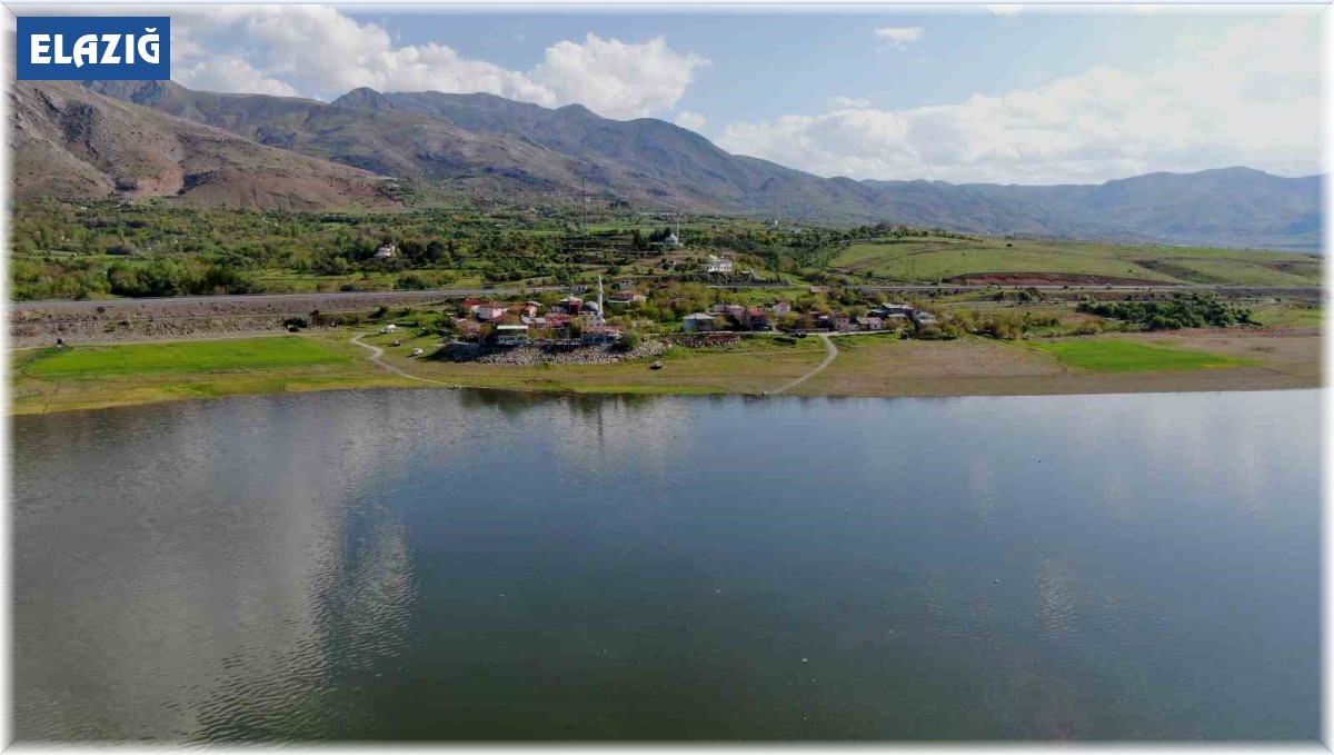 Kuraklıkla boğuşan şirin köy, yeniden eski güzelliğine kavuştu