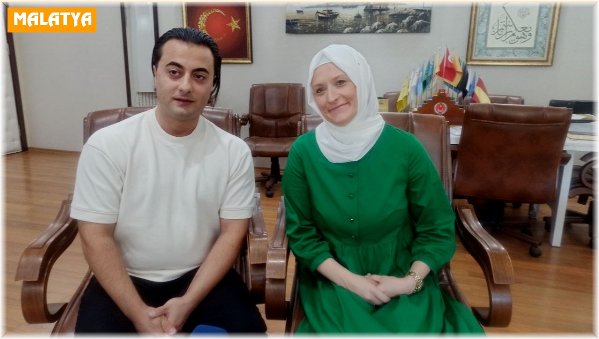 Letonyalı Laura, Leyla ismini alarak Müslüman oldu