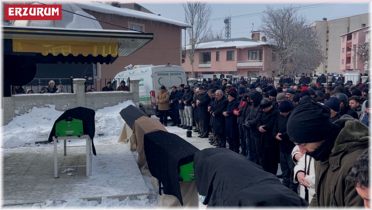 Leyla öğretmen ve ailesi Horasan'da son yolculuğuna uğurlandı