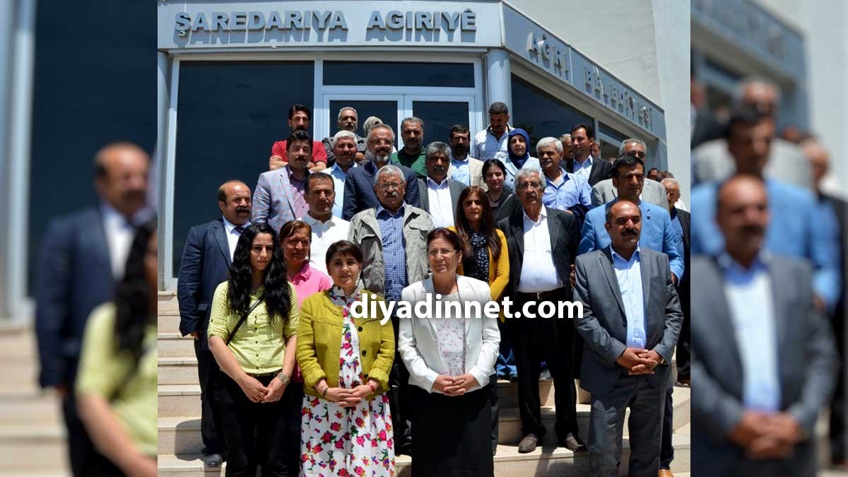 Leyla Zana, Dirayet Dilan Taşdemir, Mehmet Emin İlhan ve Berdan Öztürk'ten Ağrı Belediyesi'ne Ziyaret...