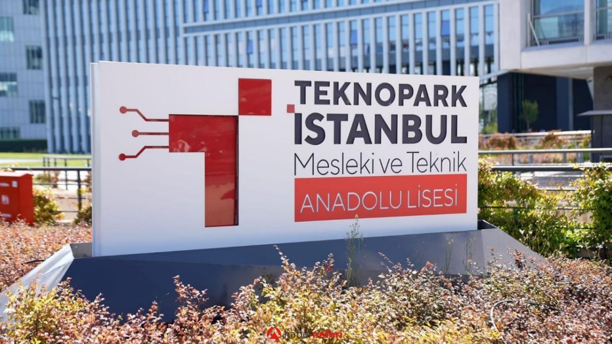 LGS sınavında yüzde 1'lik dilime girenlerin tercihi; Teknopark İstanbul Mesleki ve Teknik Anadolu Lisesi