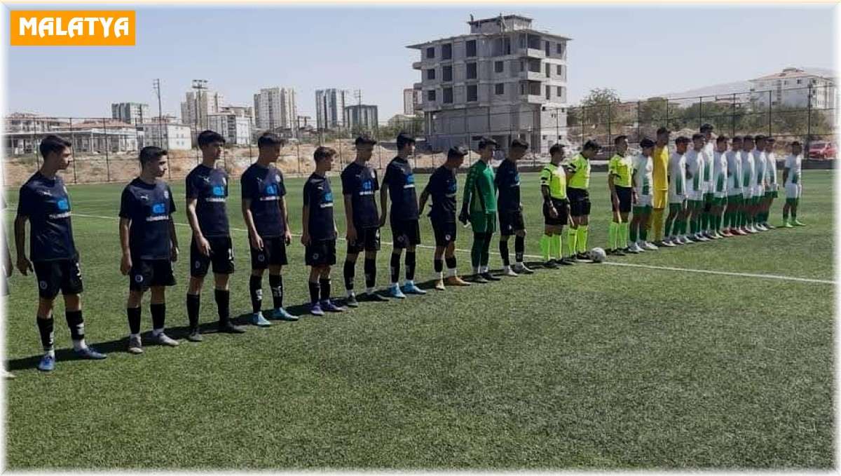 Ligin ilk maçında gol olup yağdılar