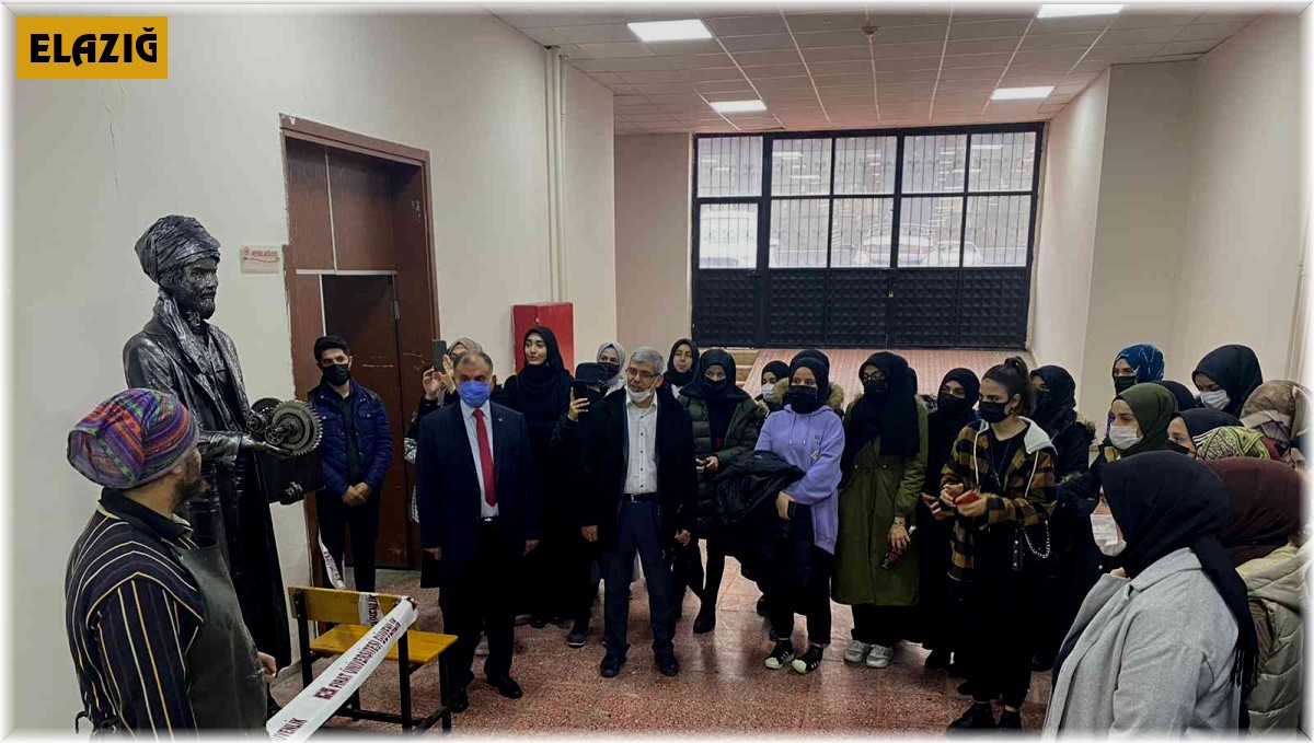 Lise öğrencileri Fırat Üniversitesini gezdi