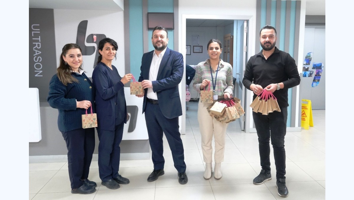 Lokman Hekim Van Hastanesi kadınlar gününü kutladı