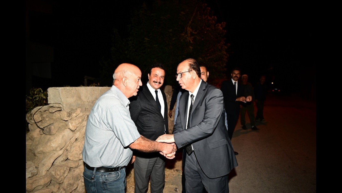 Mahalle mahalle gezen başkan, sorunlara yerinde çözüm üretiyor