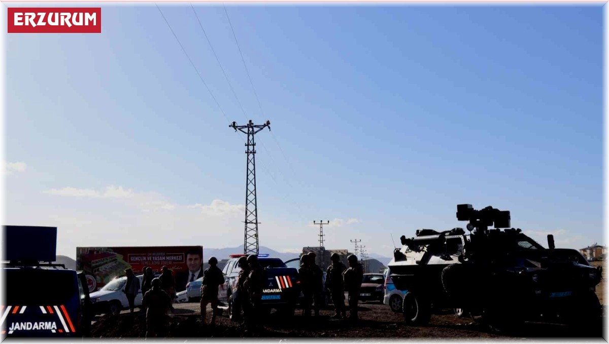 Mahalle sakinlerinden kavşak tepkisi