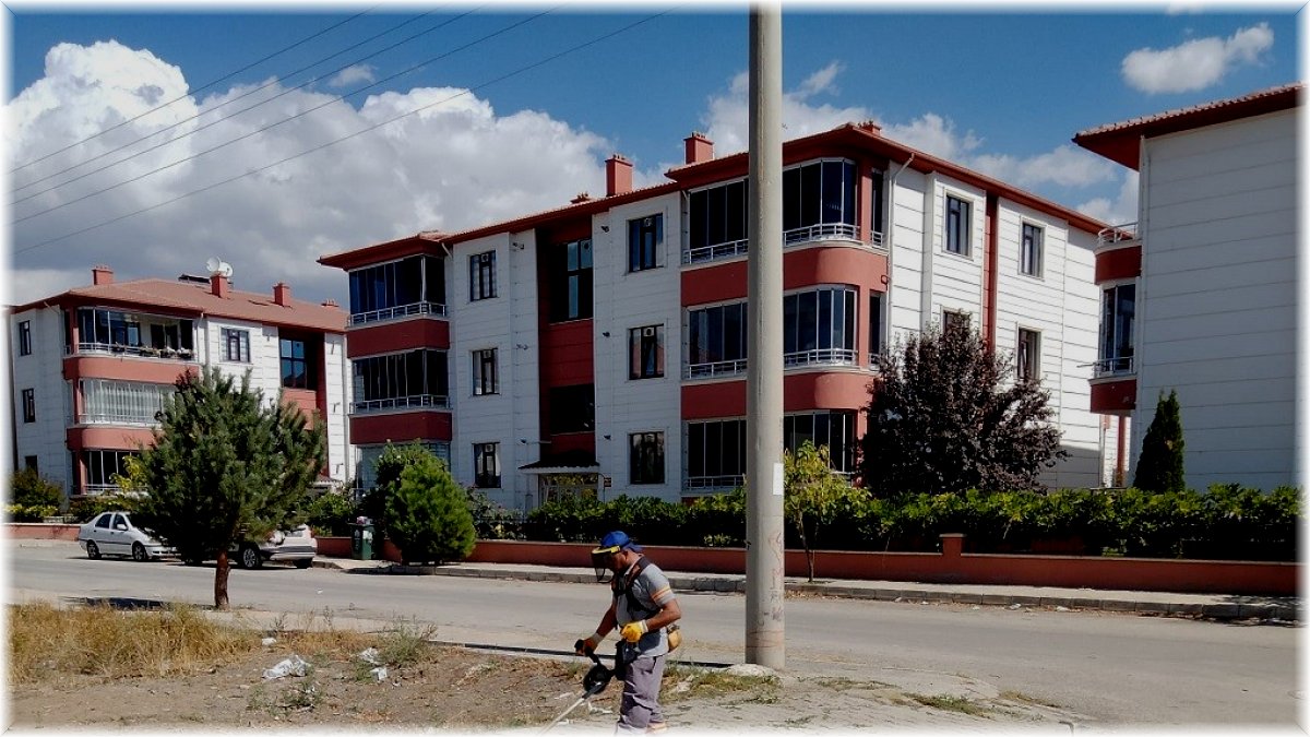 Mahallelerde genel temizlik çalışmaları devam ediyor