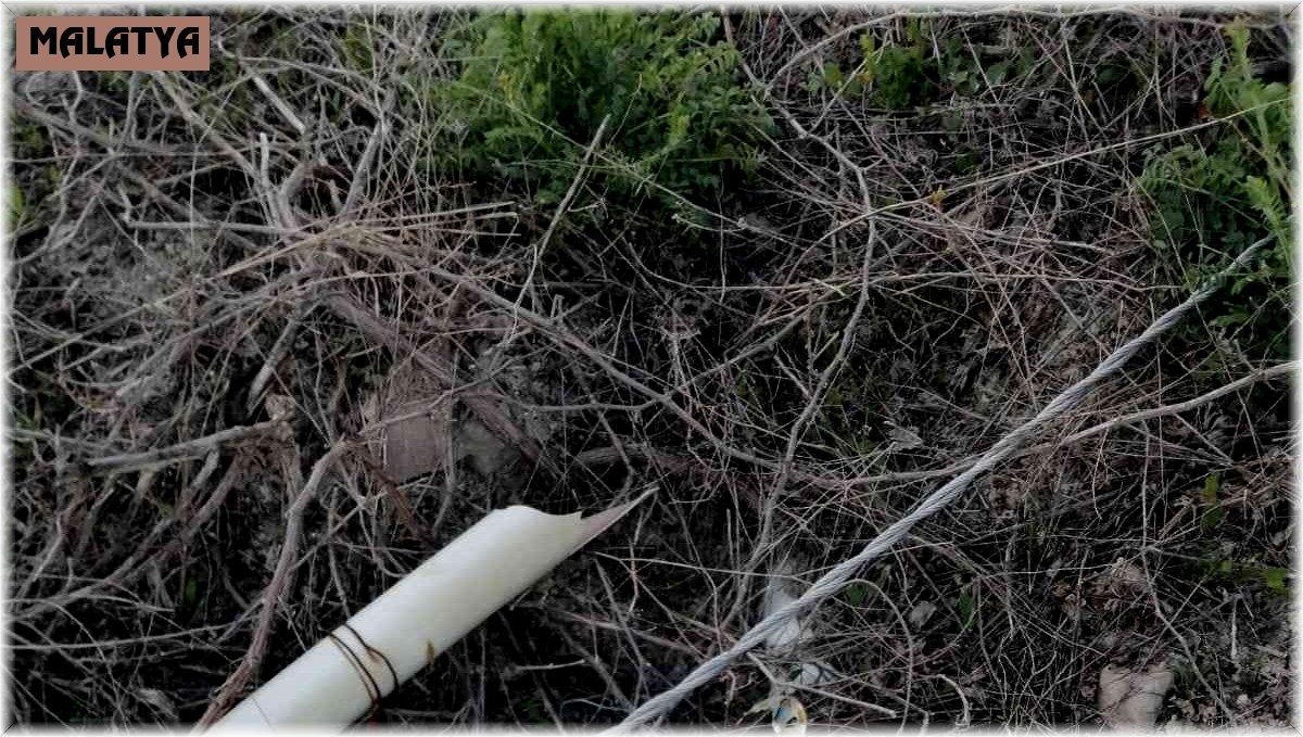 Mahalleye dadanan hırsızlar su pompalarını çaldı