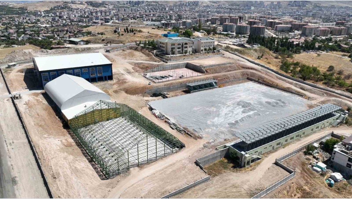 Malatya Büyükşehir Belediyesi'nden spora büyük yatırım