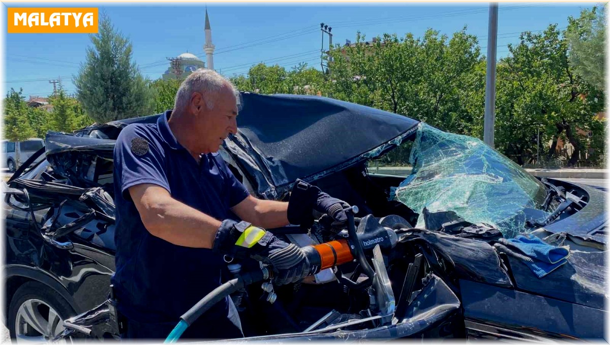 Malatya'da 1 kişinin öldüğü kaza kamerada