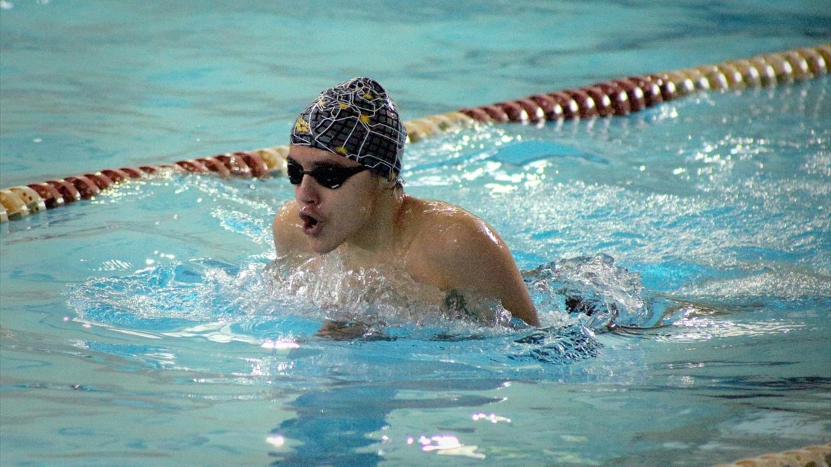 Malatya'da, 10 Yaş Yüzme Şenlikleri yapıldı