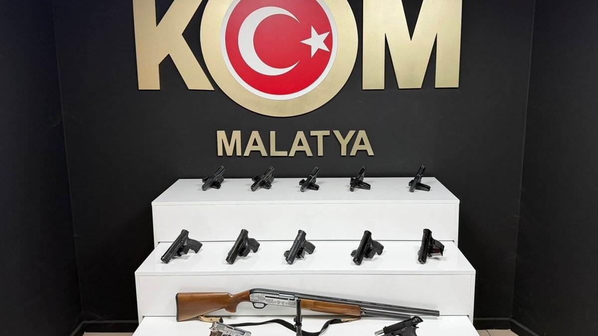 Malatya'da 13 ruhsatsız silah ele geçirildi