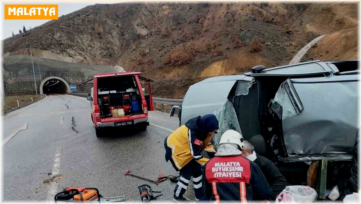 Malatya'da 3 ayrı trafik kazasında 7 kişi yaralandı