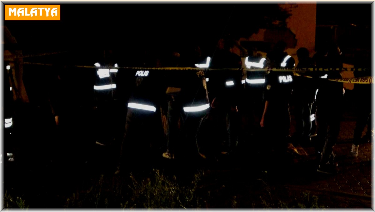 Malatya'da baraka yangını: 4 yaşındaki çocuk yanarak hayatını kaybetti