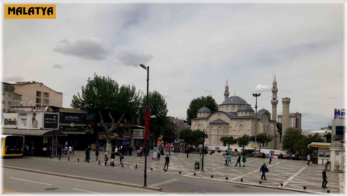 Malatya'da bayramın ilk gününde sessizlik hakim