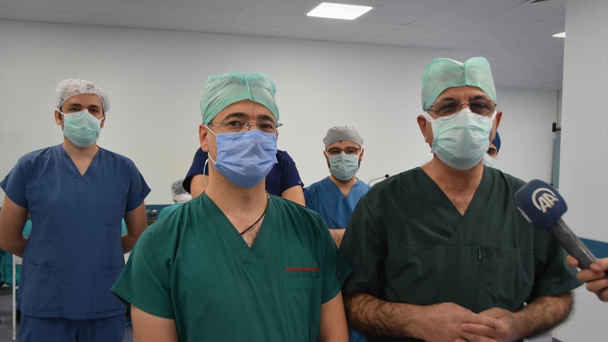 Malatya'da çevrim içi Laparoskopik Böbrek Tümörü Kursu düzenlendi