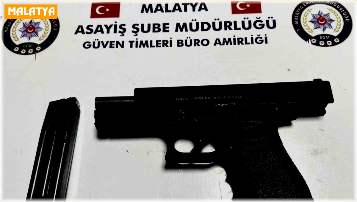 Malatya'da çok sayıda silah ve uyuşturucu ele geçirildi
