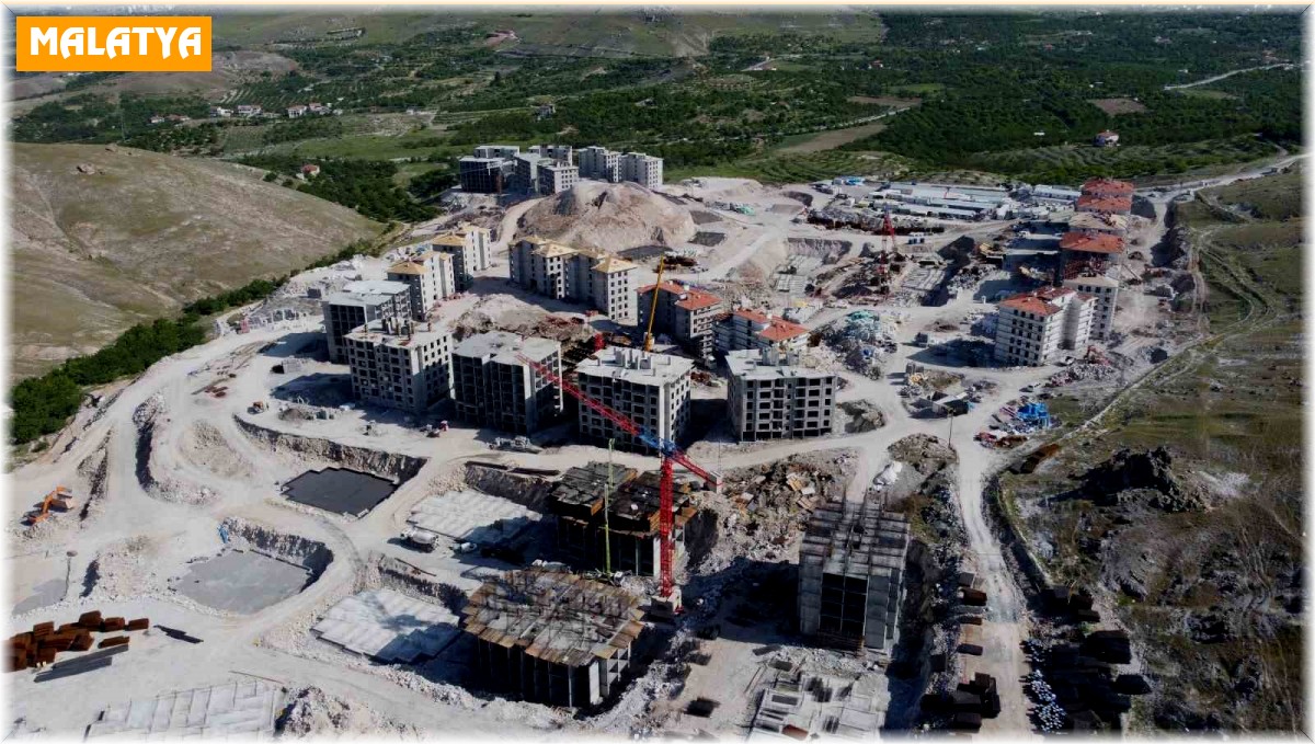 Malatya'da deprem konutları hızla yükseliyor