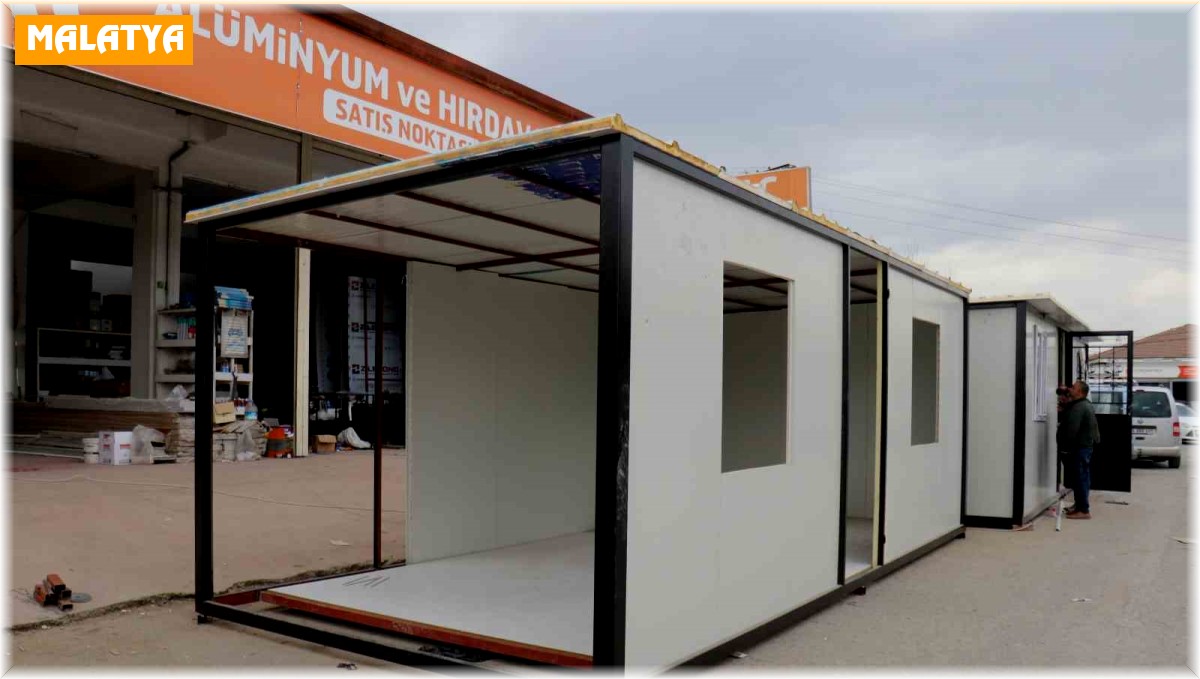 Malatya'da deprem sonrası prefabrik evlere ilgi arttı