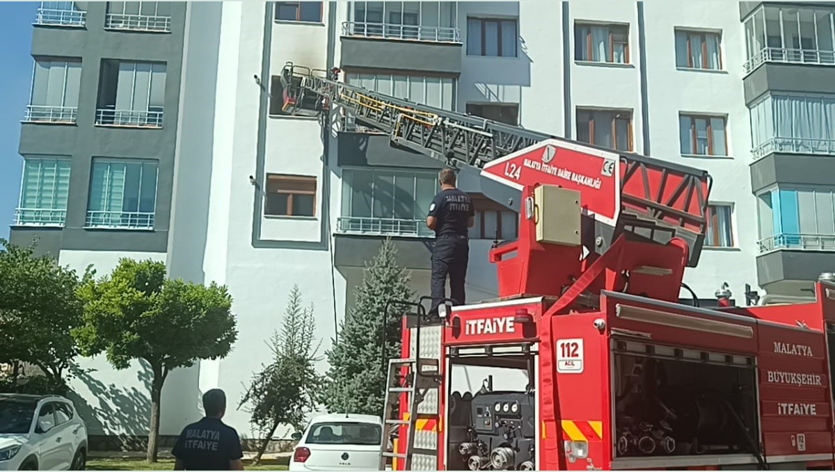 Malatya'da ev yangını