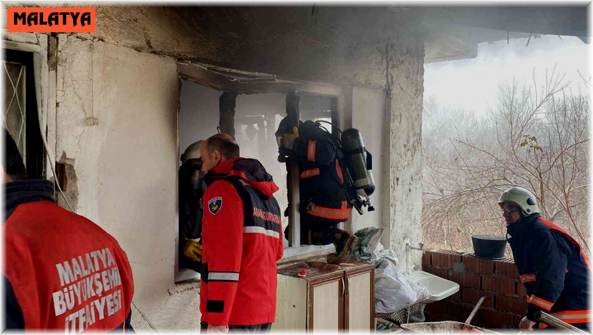 Malatya'da ev yangını