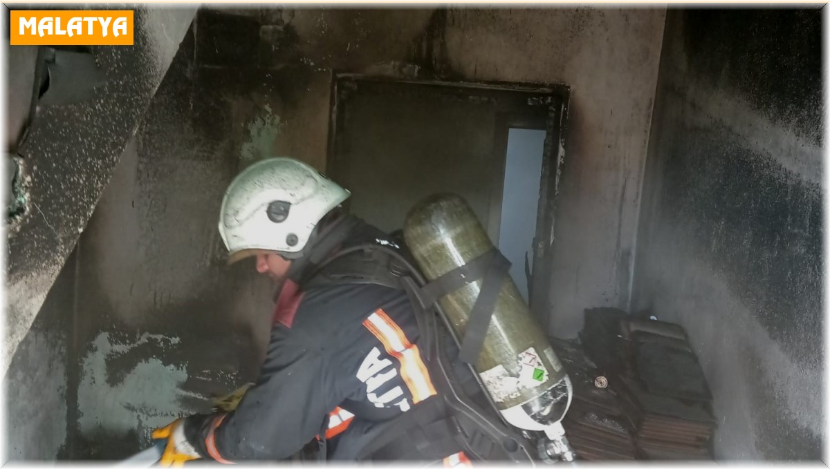 Malatya'da ev yangını maddi hasara neden oldu