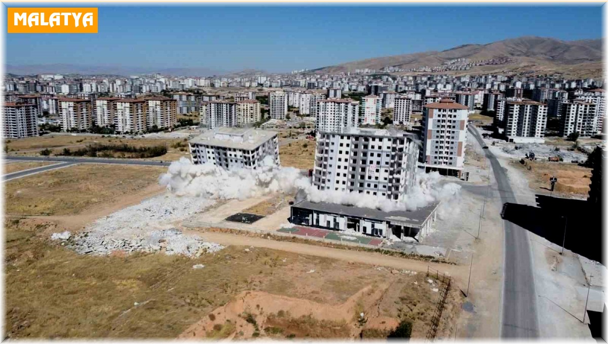 Malatya'da evlerle birlikte hayallerde yıkılıyor