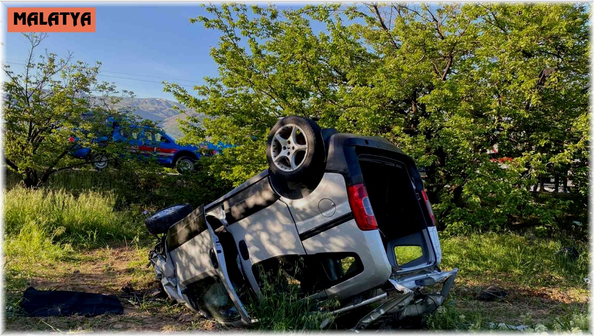 Malatya'da feci kaza: 2'si bebek 3 ölü, 3 yaralı