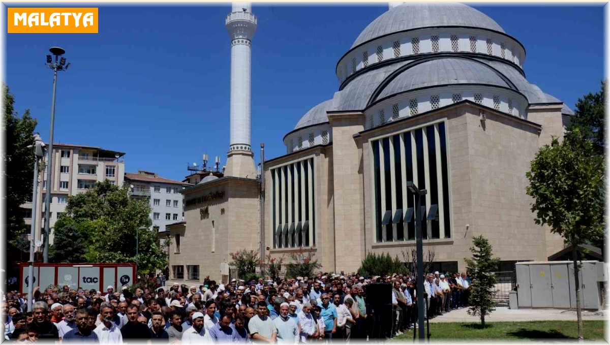 Malatya'da Haniye için gıyabi cenaze namazı kılındı