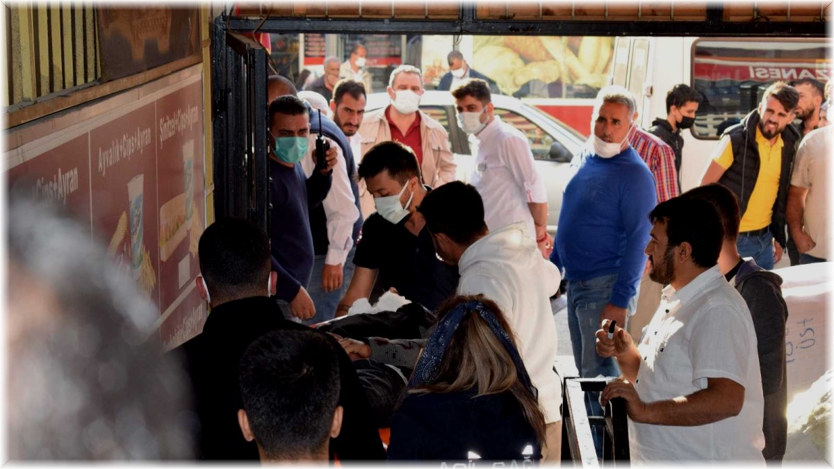 Malatya'da iki ayrı bıçaklı kavga: 2 yaralı