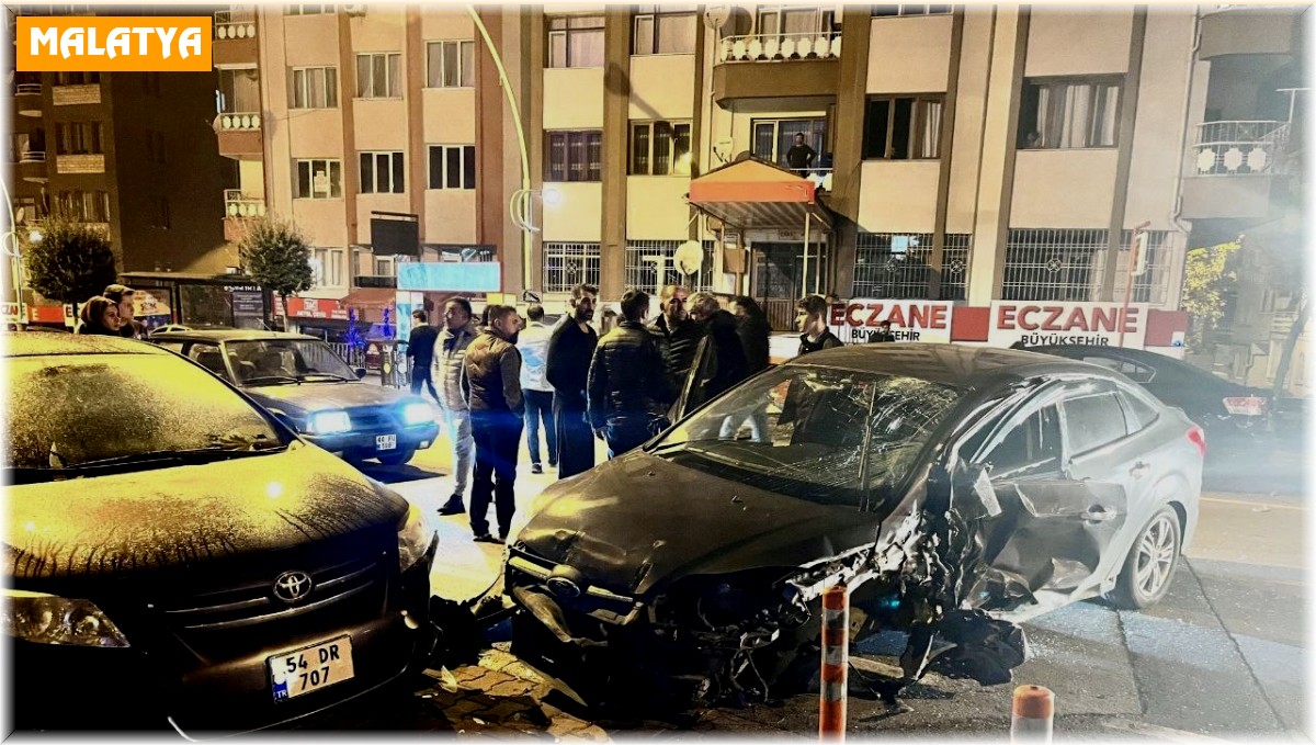 Malatya'da iki ayrı kaza: 4 yaralı