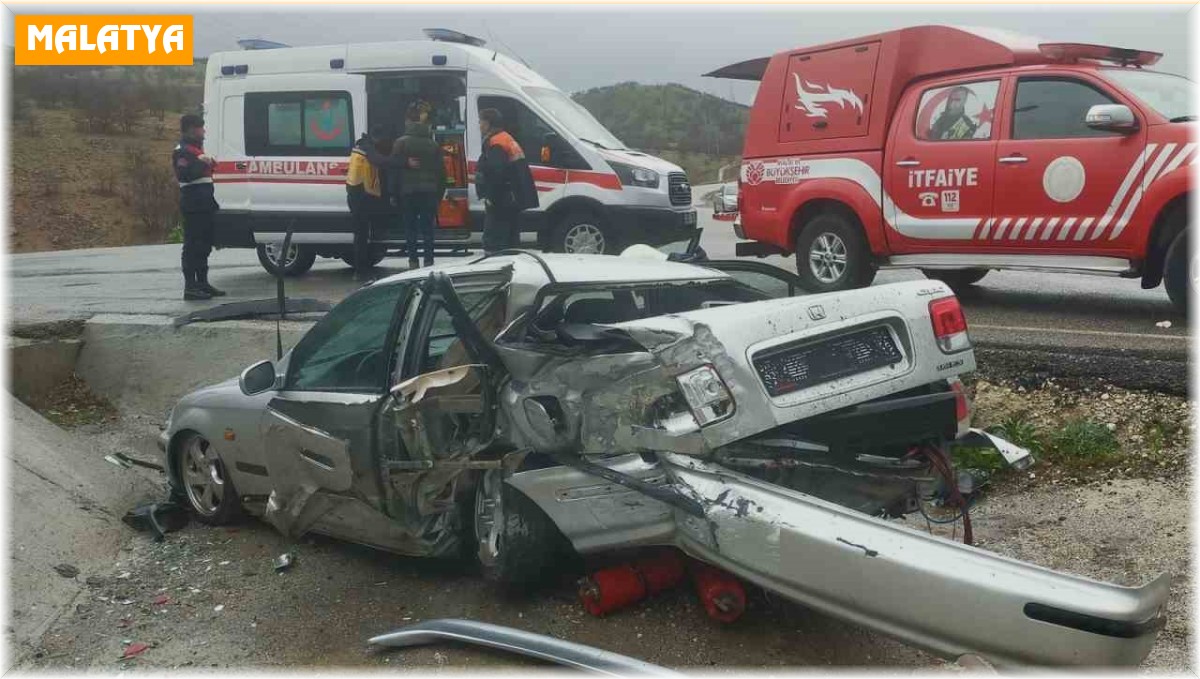 Malatya'da iki ayrı kazada: 3 kişi yaralandı