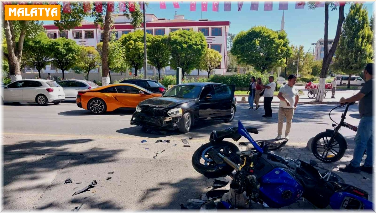 Malatya'da iki ayrı kazada 3 kişi yaralandı
