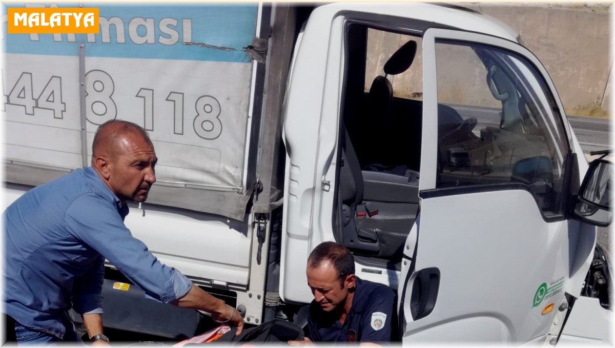 Malatya'da iki kaza: 2 yaralı