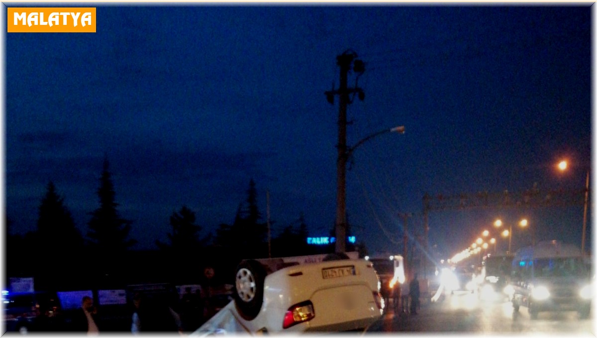 Malatya'da iki otomobil çarpıştı: 1 yaralı