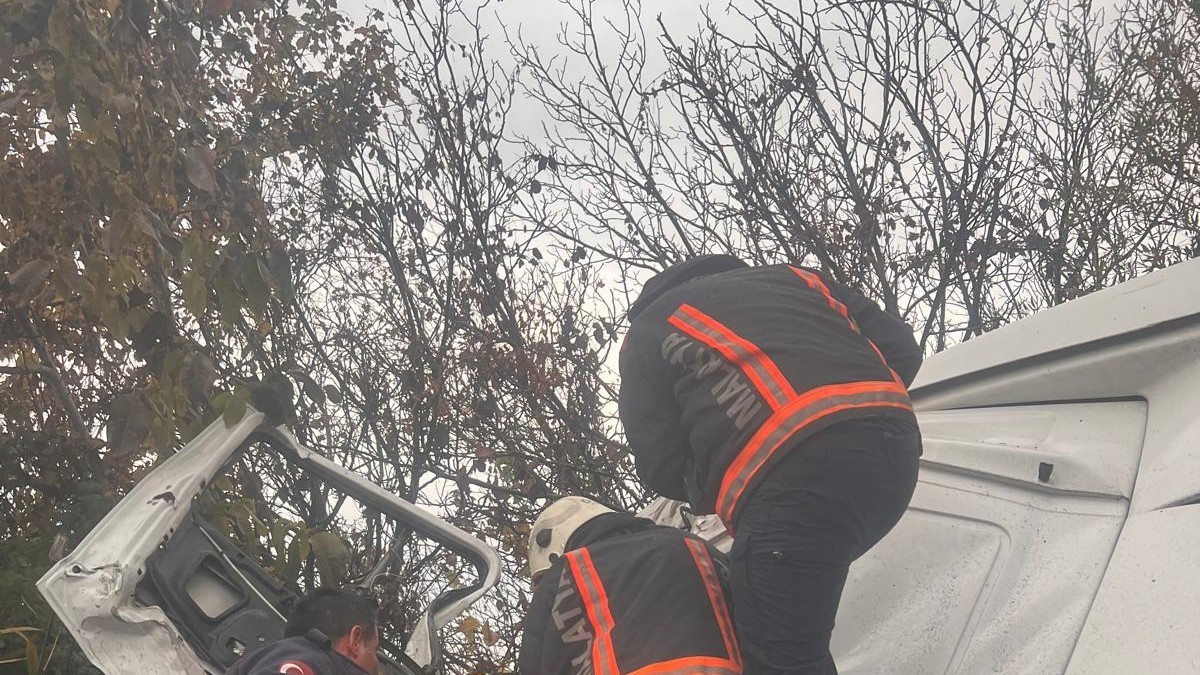 Malatya'da iki tır çarpıştı: 1 ağır yaralı