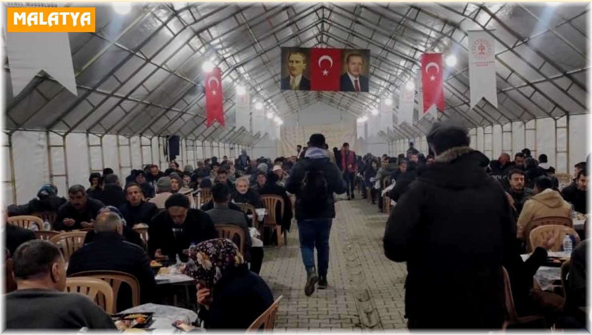 Malatya'da ilk iftar yapıldı