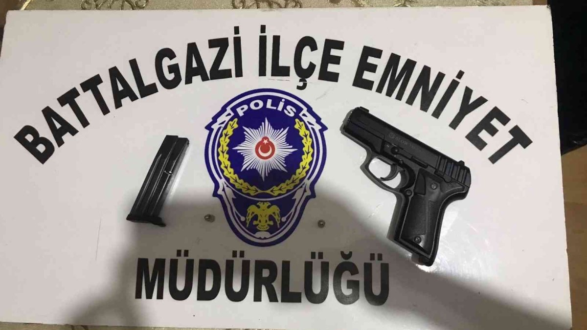 Malatya'da iş yeri kurşunlama ve hırsızlığa 12 tutuklama