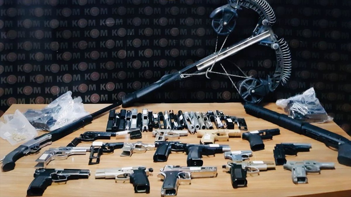 Malatya'da kaçak silah imalatı yaptığı iddiasıyla yakalanan şüpheli tutuklandı