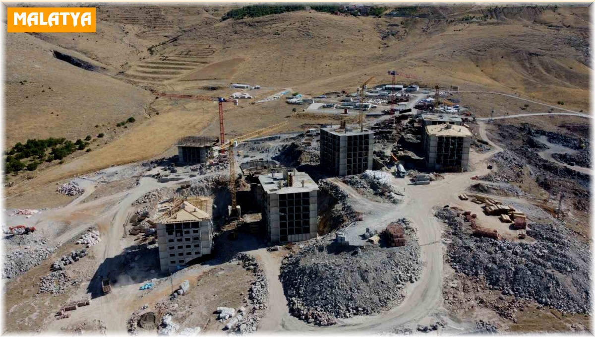 Malatya'da kalıcı konutlar hızla yükseliyor