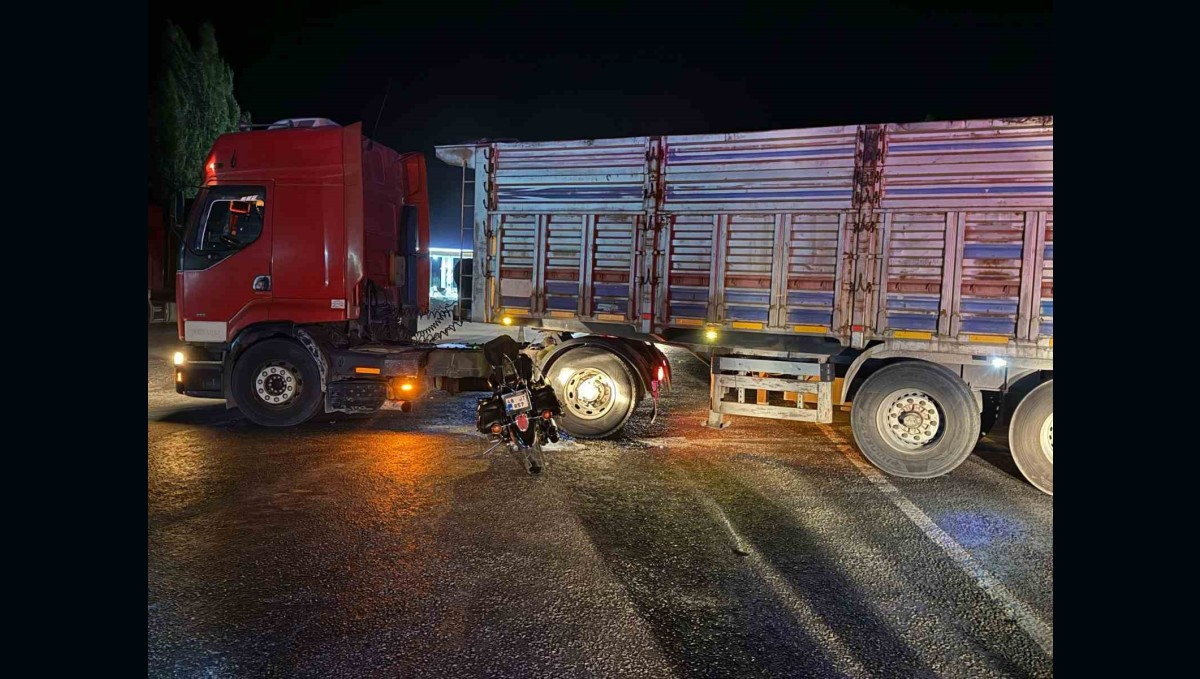 Malatya'da kamyon ile motosiklet çarpıştı: 1 yaralı