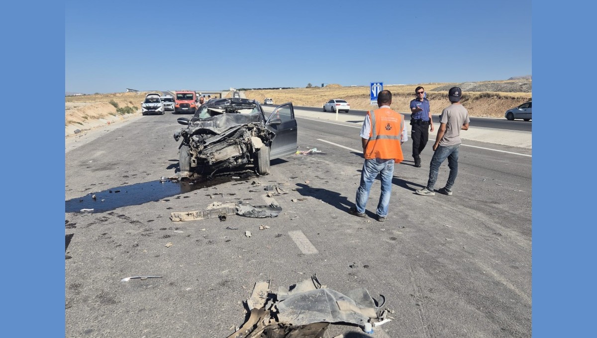 Malatya'da kamyon ile otomobil çarpıştı: 1 ölü