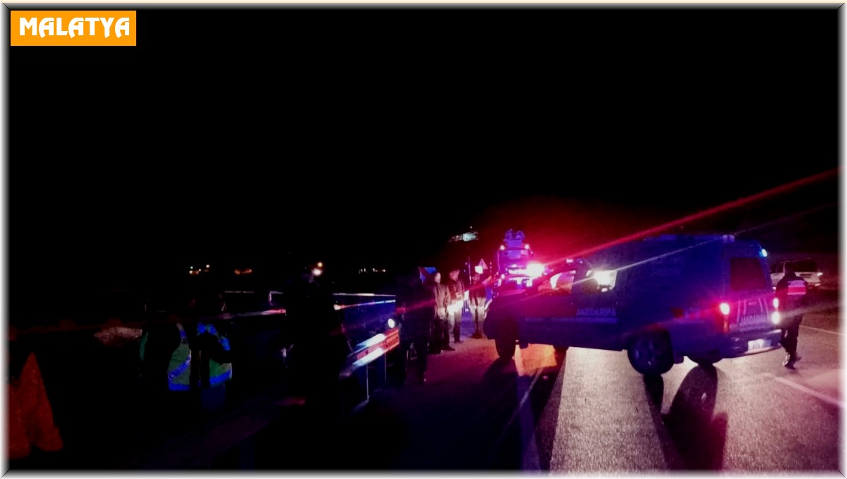 Malatya'da kamyon şarampole uçtu: 7 ölü