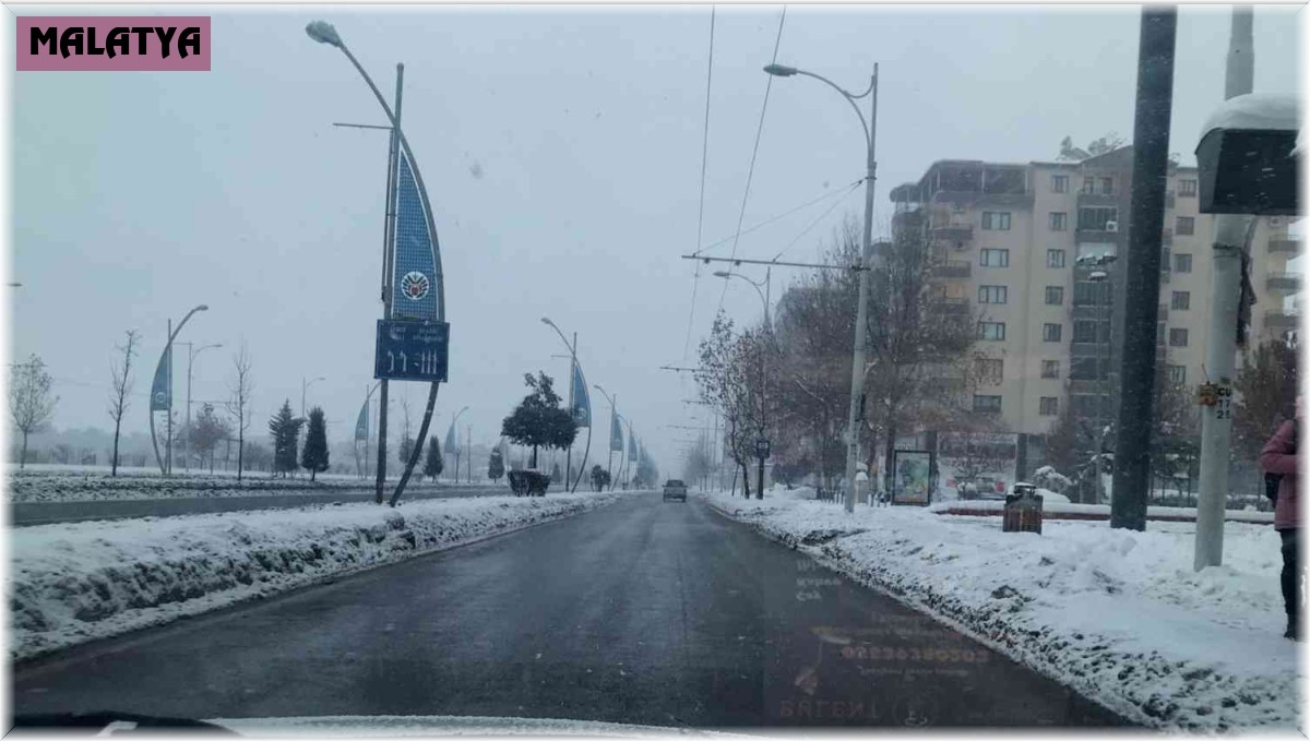 Malatya'da kar yağışı etkili oldu