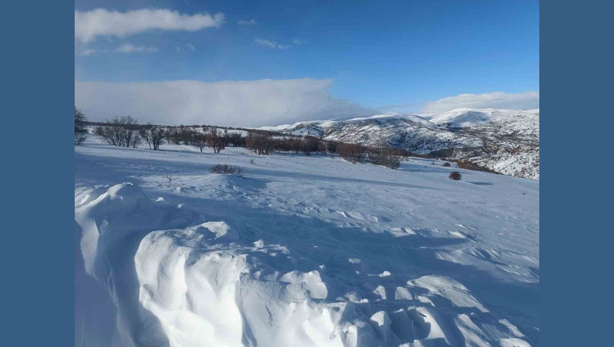 Malatya'da kar yerini fırtına ve tipiye bıraktı