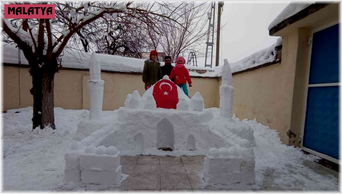 Malatya'da kardan cami