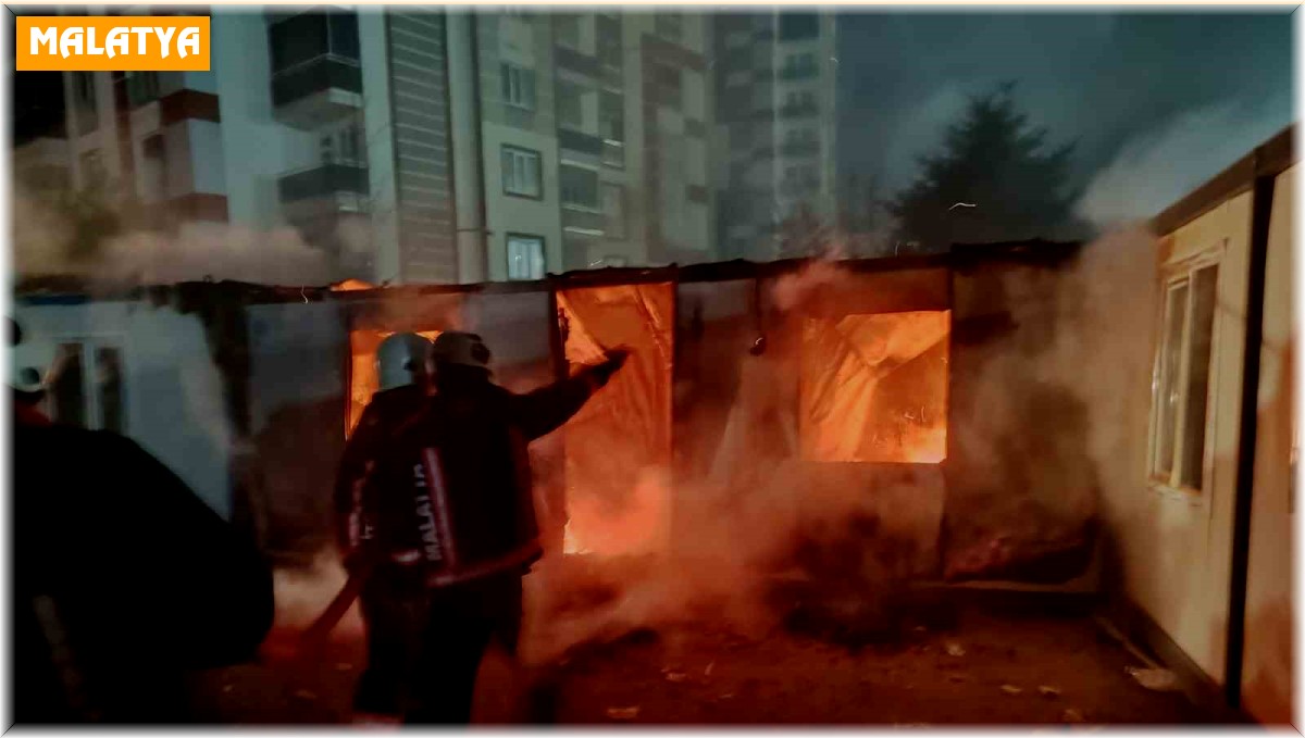 Malatya'da konteyner yangını