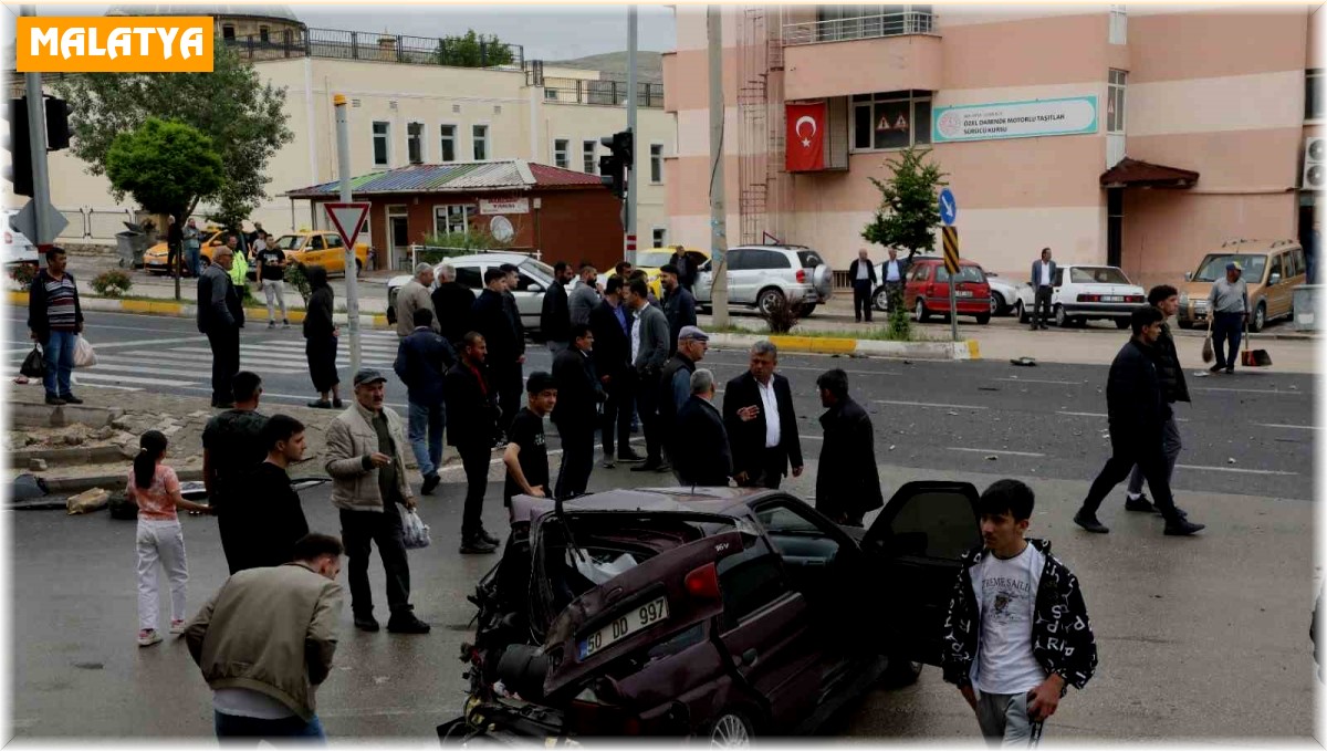 Malatya'da midibüs dehşeti: 7 yaralı