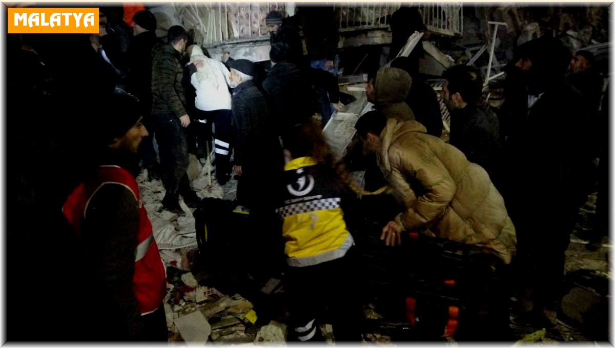 Malatya'da onlarca kişiye mezar olan iki binanın enkazı kaldırıldı